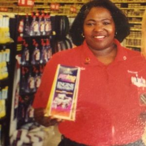 Meet your Posher, Shelia